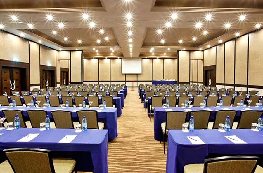 Avani Lesotho Hotel & Casino Масеру Екстериор снимка