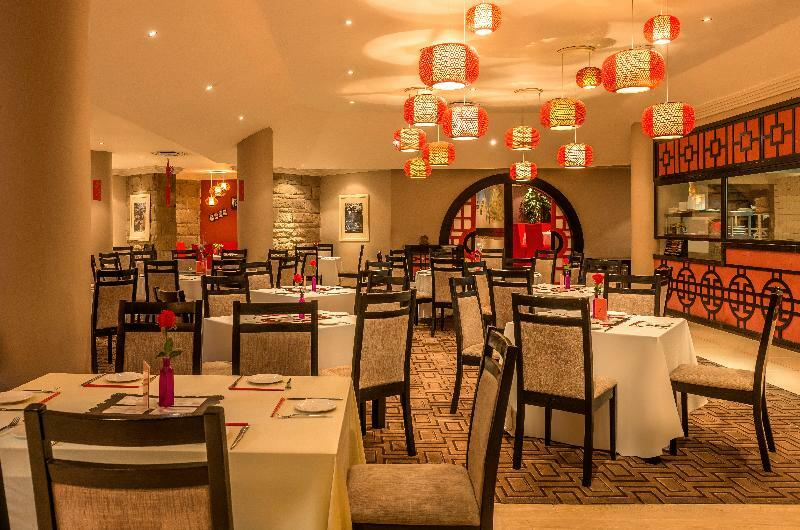 Avani Lesotho Hotel & Casino Масеру Екстериор снимка